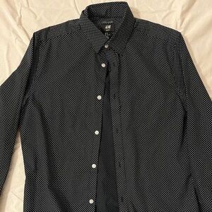 H&M black button down shirt with white dots